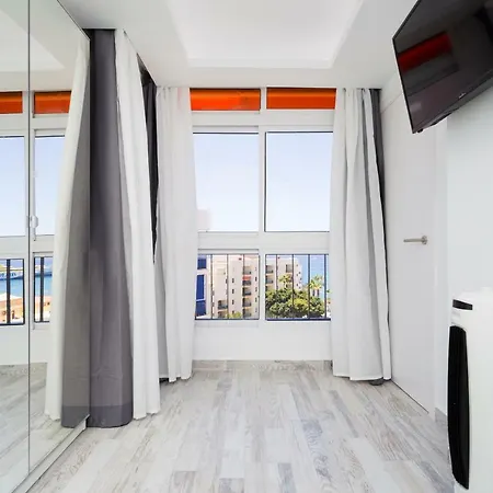 63 Cristianos First Sea Line, Parking, Wi Fi Apartment Los Cristianos (Tenerife)