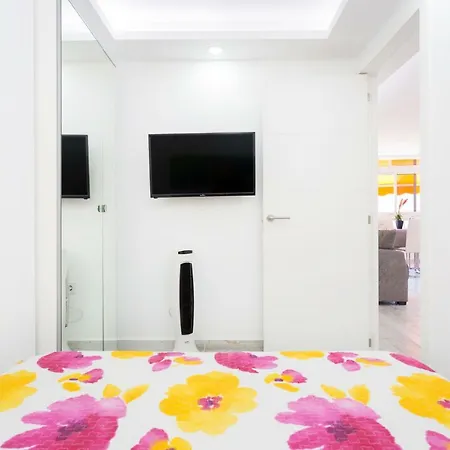 Apartamento 63 Cristianos First Sea Line, Parking, Wi Fi Los Cristianos (Tenerife)